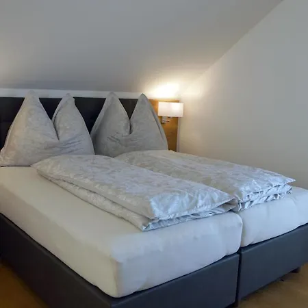 Ferienwohnung Rauchenschwandtner Apartmán Strasswalchen